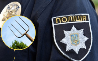 На Житомирщині судили чоловіка, який, будучи в нетверезому стані, погрожував поліції вилами, бо думав, що його хочуть мобілізувати