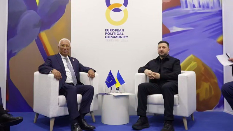 Украина хочет открытия всех переговорных кластеров по вступлению в ЕС в течение 2 месяцев, — Зеленский