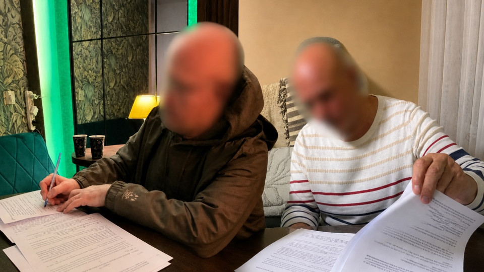 В Киеве передали в суд дело двух мужчин, которые обещали создать «лазерное оружие» за 3 млн грн