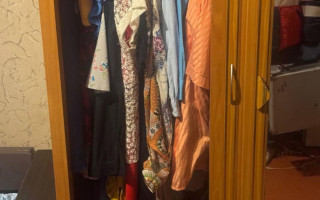В Броварах мать не оказала помощь 2-летнему сыну, а после его смерти спрятала тело в шкафу