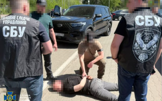Требовал «абонплату» за непризыв — Руслан Кравченко сообщил о задержании руководителя Житомирского областного ТЦК