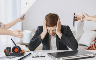 Вигорання на роботі: медики назвали ознаки та способи подолання