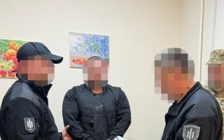 Військового, який жорстоко побив побратима перед строєм та пішов у СЗЧ, затримали