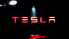Tesla отзывает более 218 тысяч автомобилей из-за проблемы с камерой заднего вида