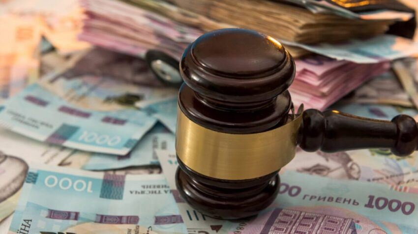 С какого момента работник должен обратиться в суд для выплаты причитающегося денежного довольствия – позиция КАС ВС