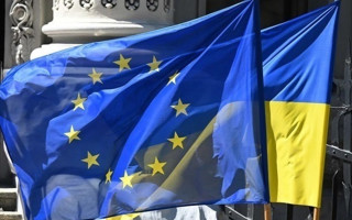 В ЕС пытаются продвинуть вопрос о замороженных активах РФ на сумму 210 млрд евро для Украины, однако есть те, кто против