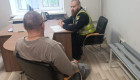 Избил и угрожал оружием: в Киеве на охранника напали из-за собаки