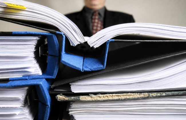 Чи потрібно роботодавцю переоформлювати документи після зміни адреси або назви вулиці