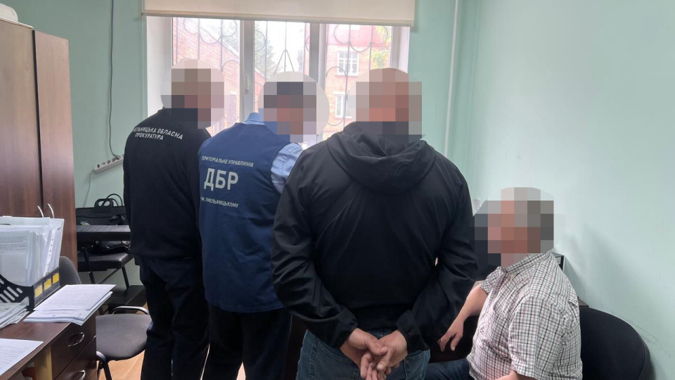 На Хмельнитчине правоохранители помогали сыну бывшего руководителя «заметать следы» ДТП – ГБР