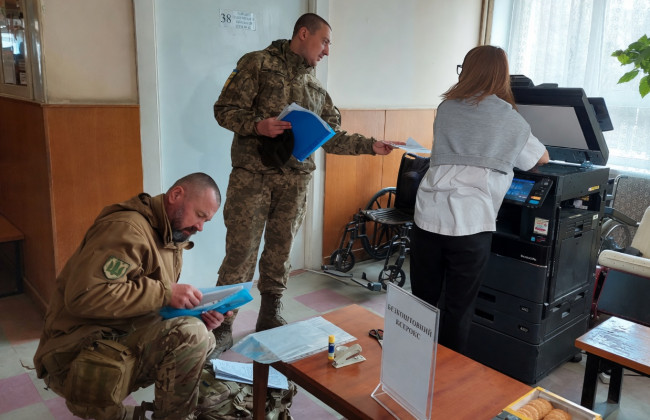Суд отменил штраф ТЦК в размере 25 500 грн: военнообязанному не дали времени собрать медицинские документы перед ВВК