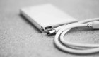 Зарядка може вибухнути – українців попередили про небезпеку несертифікованих пристроїв