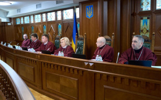 Компенсации за общежития, переданные общинам после приватизации: КСУ рассматривает дело по конституционной жалобе