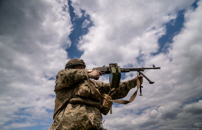 В Раде зарегистрировали законопроект о бонусах, ипотеке и налоговых льготах для военных