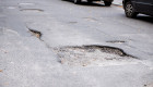В Ивано-Франковской области водитель Mercedes получила штраф за наезд на выбоину