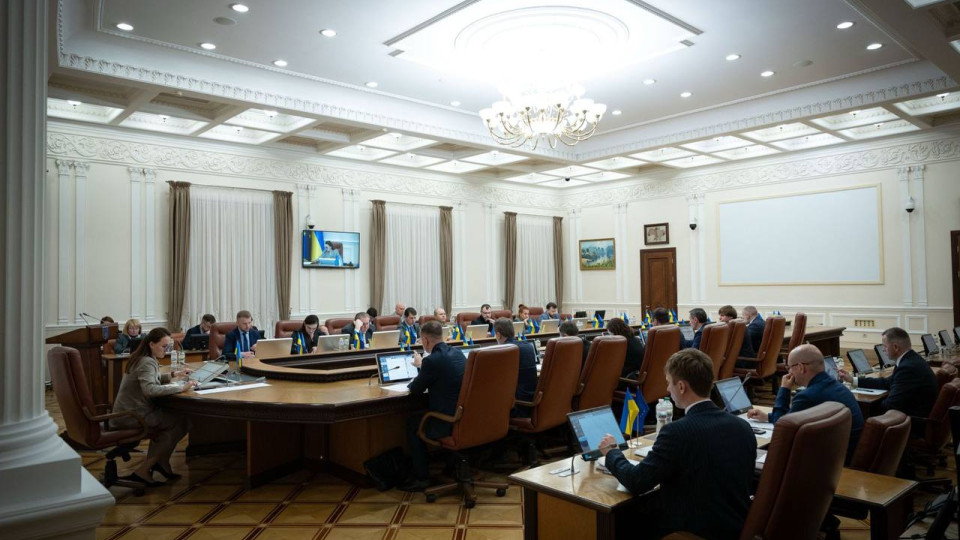 Кабмин готовит новый механизм расчетов за электроэнергию из-за долгов