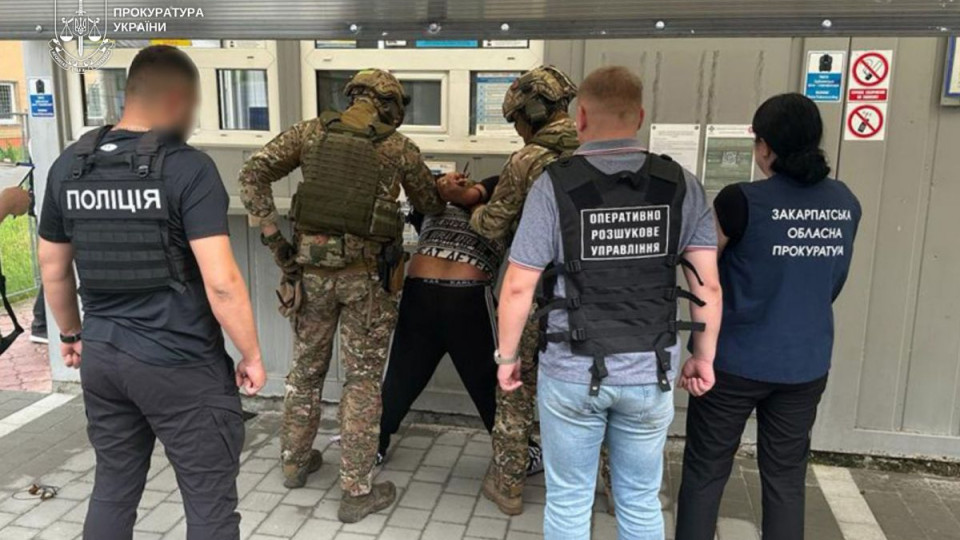 На Закарпатье мужчину приговорили к 10 годам за попытку продать 11-месячного младенца в Испанию за $25 тысяч