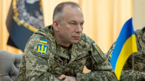 Минимальная зарплата военнослужащих составит 30 тысяч гривен, — Главнокомандующий ВСУ Сирский