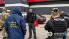 В Киеве задержали мужчину, который продавал «бронь» от службы за 8 тысяч долларов