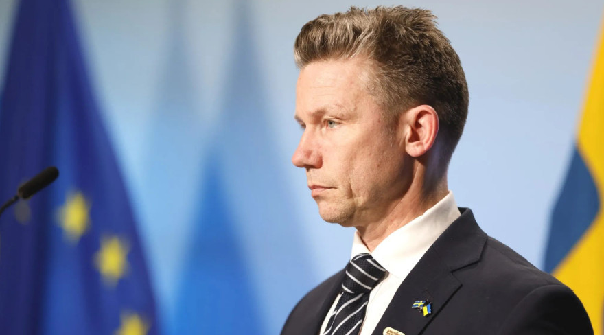 Министр обороны Швеции назвал причину для присоединения Украины к НАТО