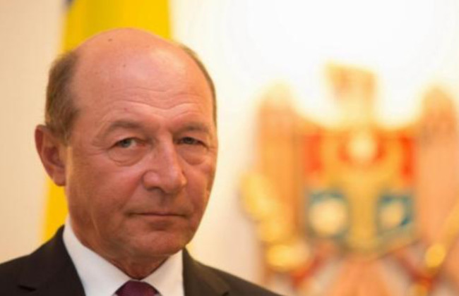 Майя Санду вернула гражданство Молдовы экс-президенту Румынии Траяну Бэсеску