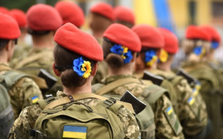 Автоматического исключения женщин из воинского учета не будет: процедура потребует обращения гражданок и решения ТЦК