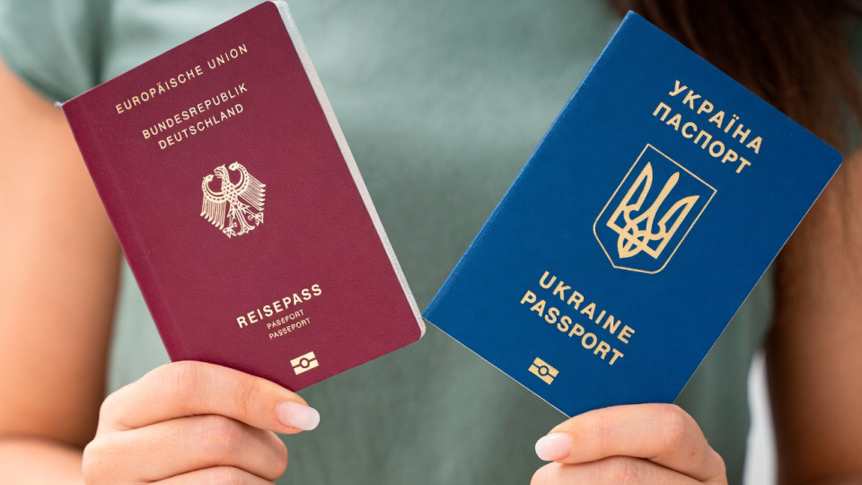 Множественное гражданство в Украине переходит к практической реализации: создана специальная группа