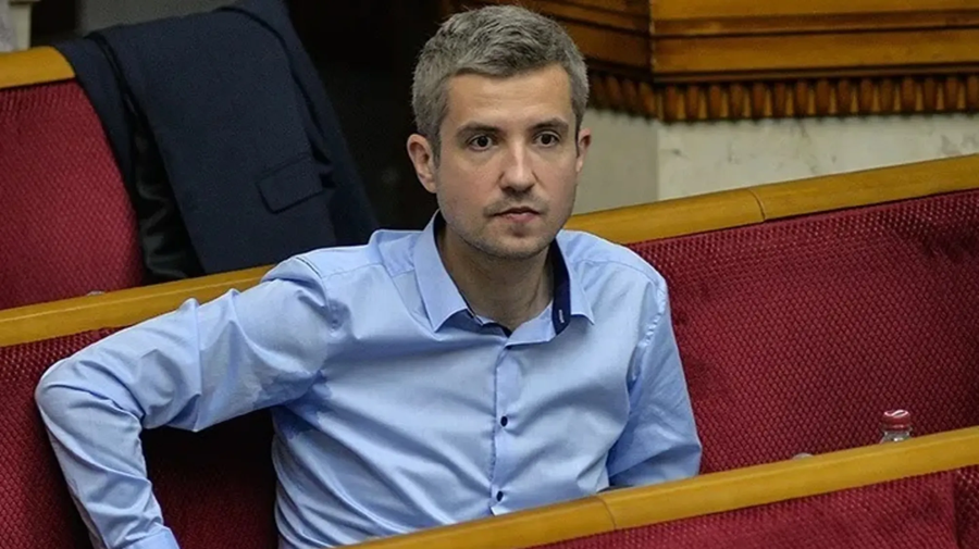 Рада досрочно прекратила полномочия депутата Владимира Цабаля