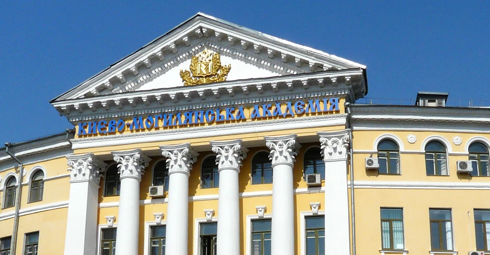 РФ повредила корпуса Киево-Могилянской академии во время атаки на Киев: на восстановление нужно 1,5 млн грн