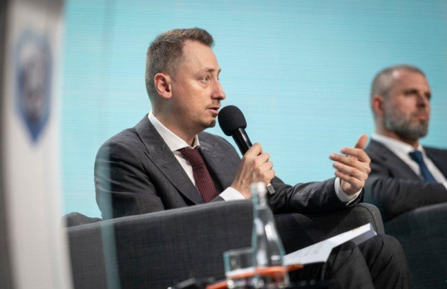 Работники под риском потери бронирования: правительство дало бизнесу три месяца на проверку критичности