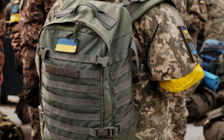 Які відпустки можуть отримувати військовослужбовці під час воєнного стану – подробиці