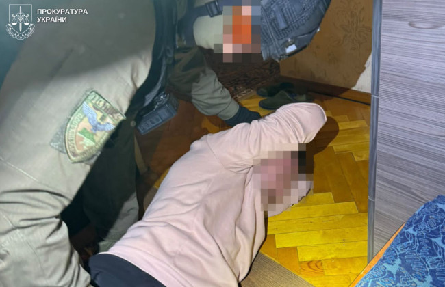 У Львові затримали чоловіка, який під час втечі дістав ніж та поранив військового ТЦК
