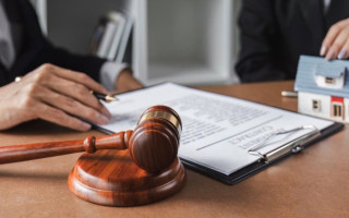 Суд отказал женщине в предоставлении дополнительного срока для принятия наследства в связи с уже оформленными правами другого наследника