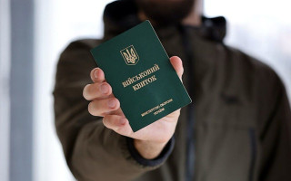 Имеет ли право отчим ребенка с инвалидностью на отсрочку — решение суда