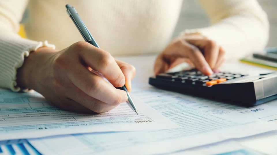 Request for Public Information to the Tax Office – How to Submit and What to Consider