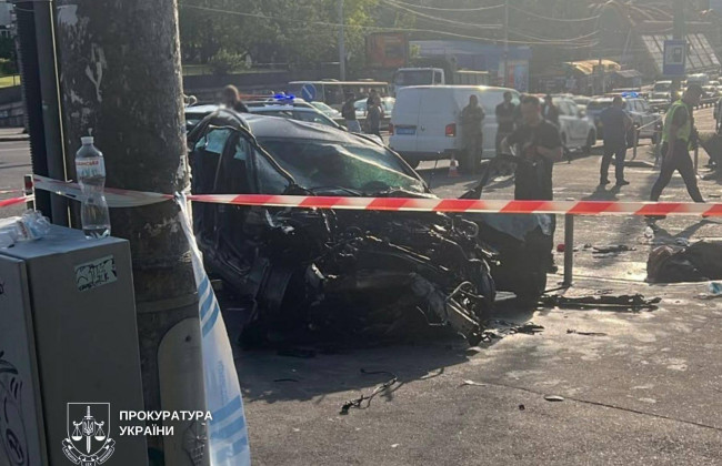 За фактом ДТП на Чоколівському бульварі у Києві розпочато розслідування – серед загиблих 12-річний хлопчик
