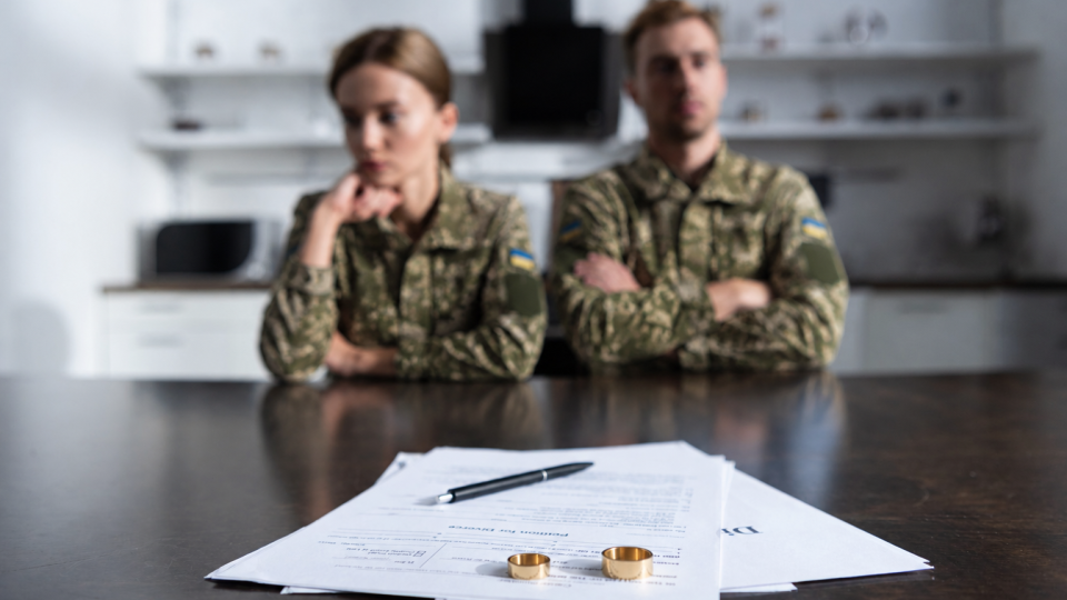 "Took the money and ran to the commander" – an unusual military divorce case was considered in court