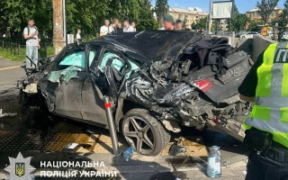 Смертельное ДТП в Киеве на Чоколовском бульваре: водитель находится под конвоем, ему готовят подозрение