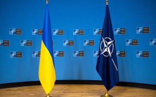 В НАТО рассматривают возможность новой помощи Украине на 70 млрд евро