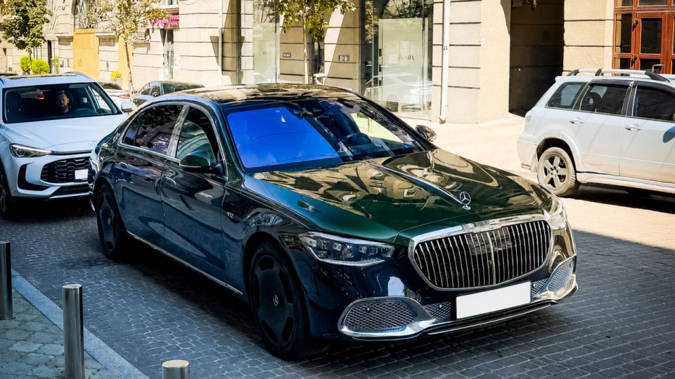Maybach V12 Edition – у світі випущено лише 50 таких авто