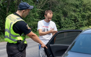 Полиция просит открыть багажник или показать сумку — когда гражданин может сказать «нет»