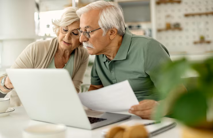 Ukrainians want to unify retirement rules and introduce funded pensions