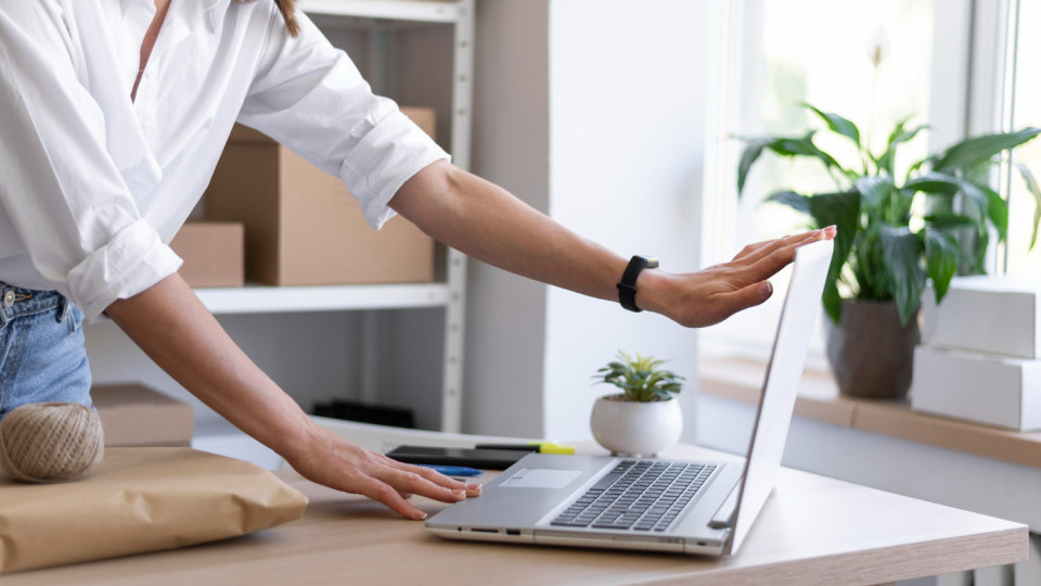 Ukrainians Allowed Not to Pay Tax on Online Income up to 2 Thousand Euros