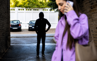 For Harassing Messages and Stalking, a Fine of 68 Thousand UAH and 4 Years Imprisonment May Be Imposed