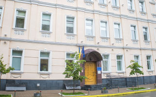 Омбудсмен формирует экспертные группы для защиты прав украинцев за рубежом: открыт набор в 12 странах
