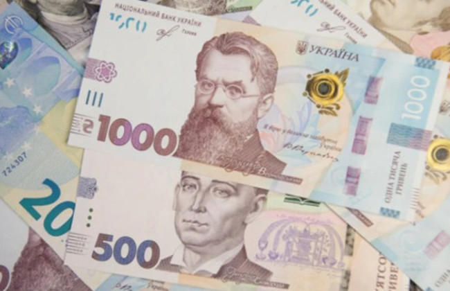 В Украине расширены выплаты пострадавшим из-за войны работникам критической инфраструктуры