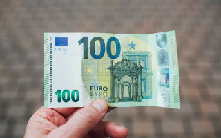 Mother-in-law tried to recover a debt of 15 thousand euros from former son-in-law for an apartment but lost in court