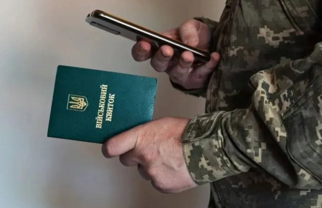 ПФУ отказал военнослужащему в перерасчете пенсии после увольнения со службы, в связи с чем тот обратился в суд