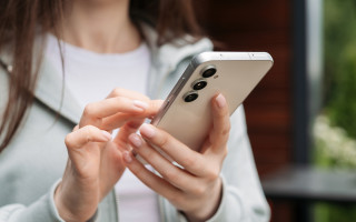 SMS для передачи показателей счетчиков и интернет-лимиты: за что на самом деле списывают деньги с вашего счета