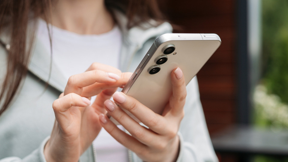 SMS for Meter Readings and Internet Limits: What You Are Really Charged for