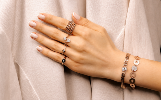 In Kryvyi Rih, a woman convinced an acquaintance that the jewelry was 'cursed' and took gold and money